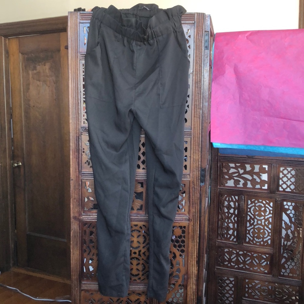 High waisted crop paper bag pant with pockets